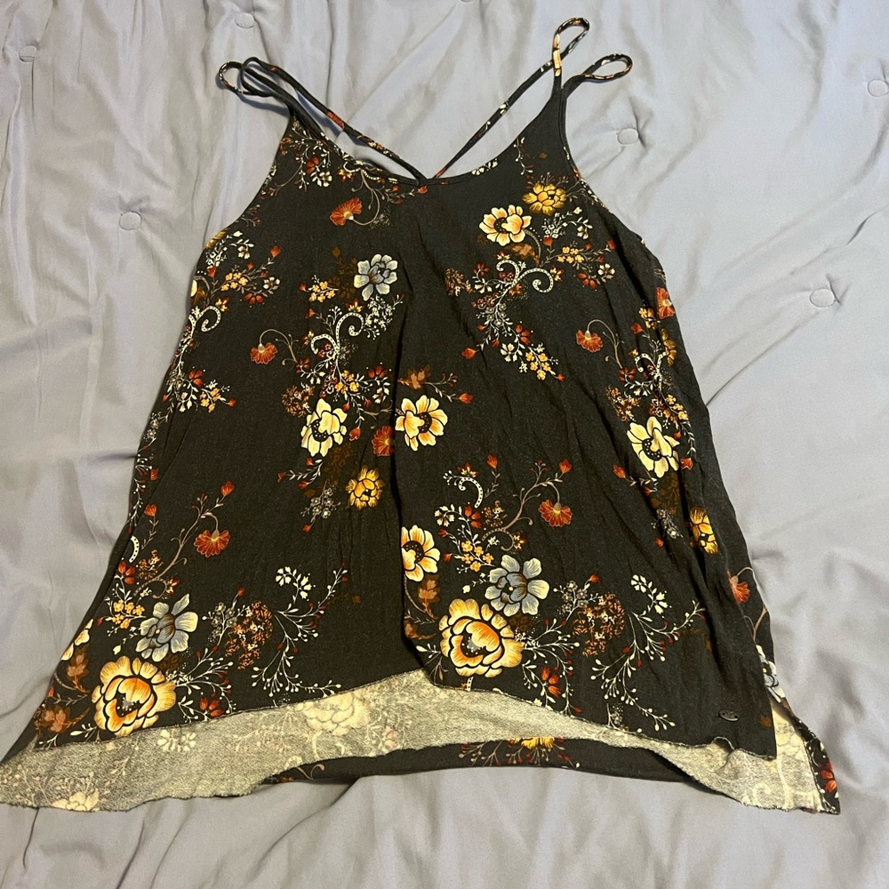 Strappy flowy tank top